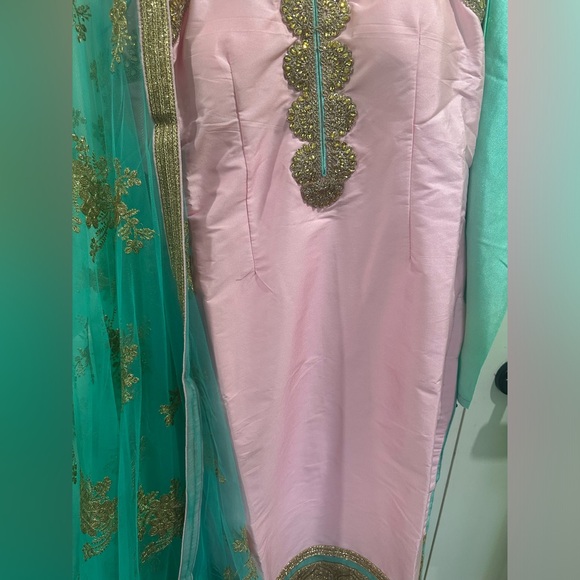 Indian pink pajami suit - Picture 3 of 4